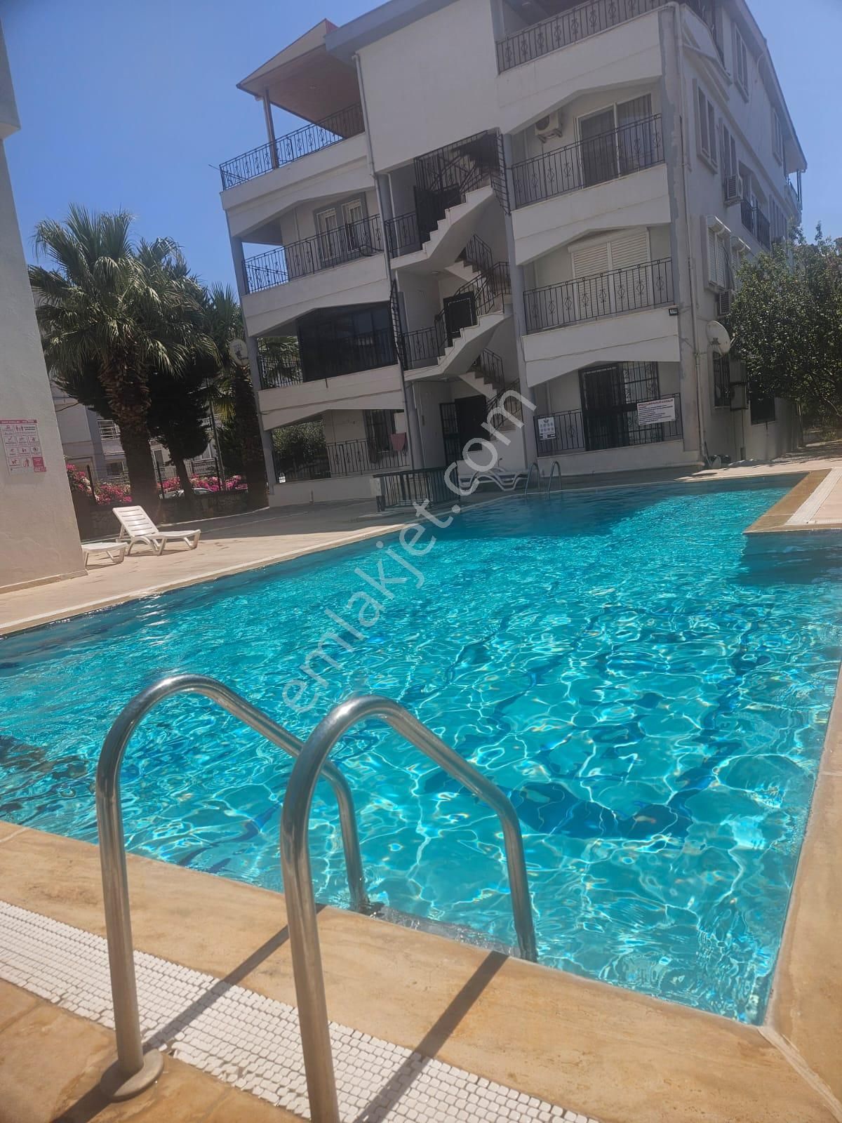 Didim'in En Prestijli Bölgesinde Havuzlu 3+1 Dubleks Daire - Görsel 3