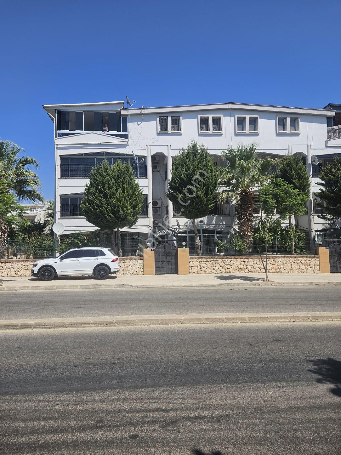 Didim'in En Prestijli Bölgesinde Havuzlu 3+1 Dubleks Daire