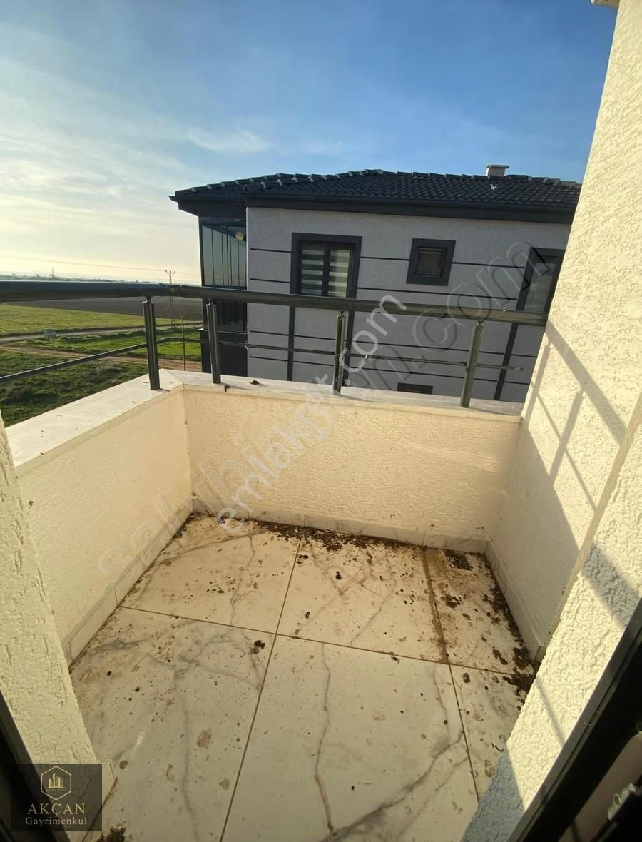 Dereağzı'nda Güney Cephe,cam Teraslı Bahçeli 3+1 Müstakil Villa - Görsel 5