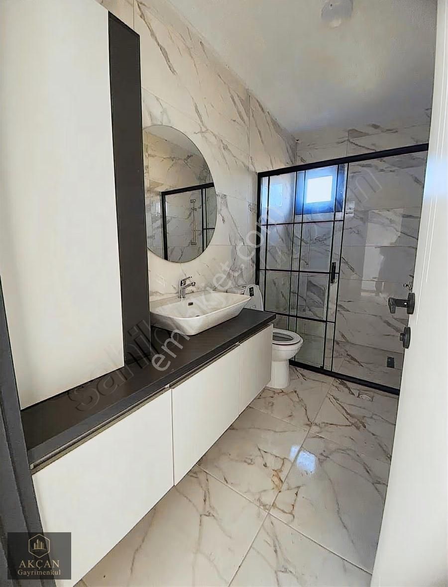 Dereağzı'nda Güney Cephe,cam Teraslı Bahçeli 3+1 Müstakil Villa - Görsel 14