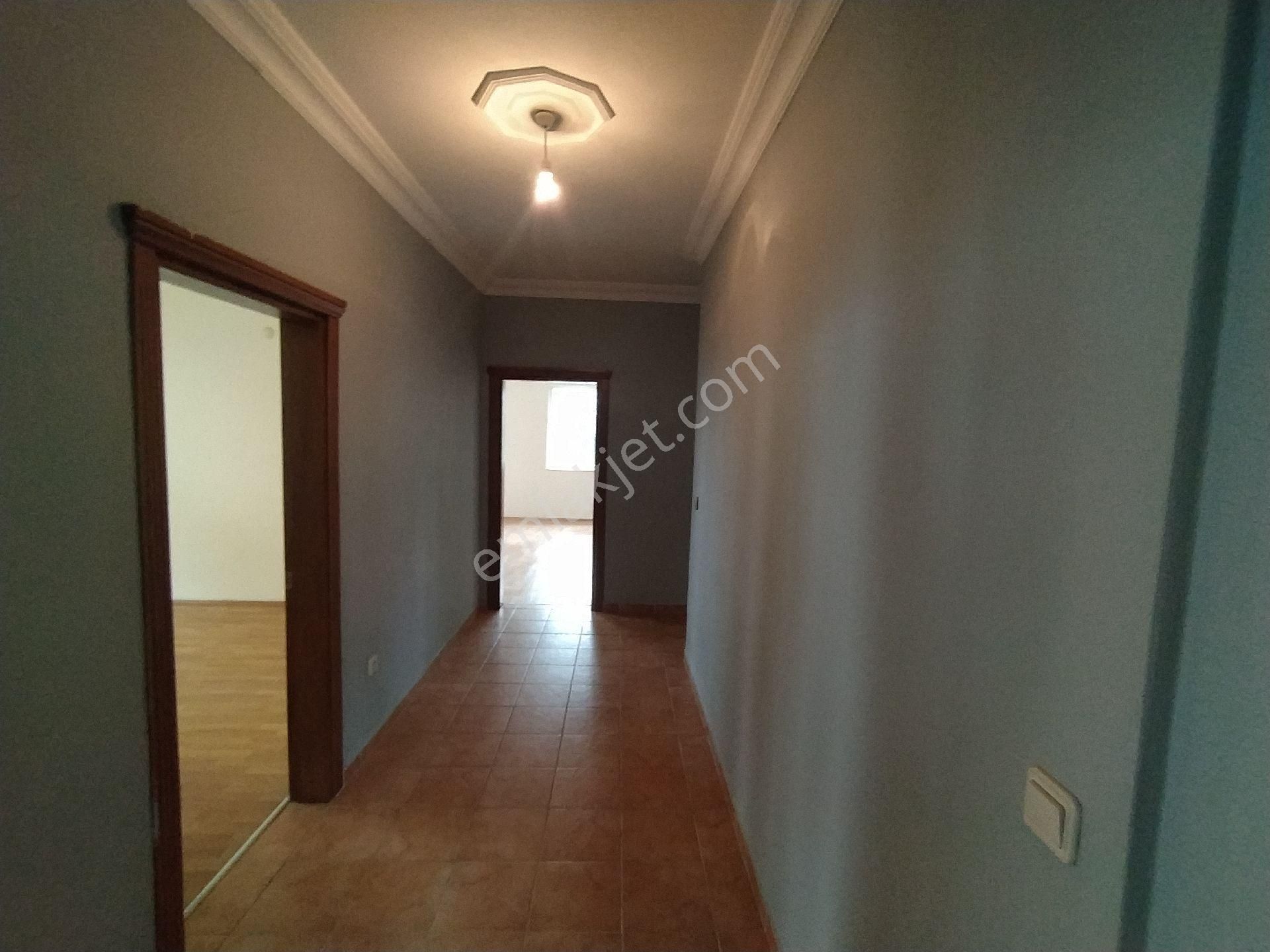 Erasta Avm Arkasında Temiz Kiralık 3+1 Kiralık Daire - Görsel 5