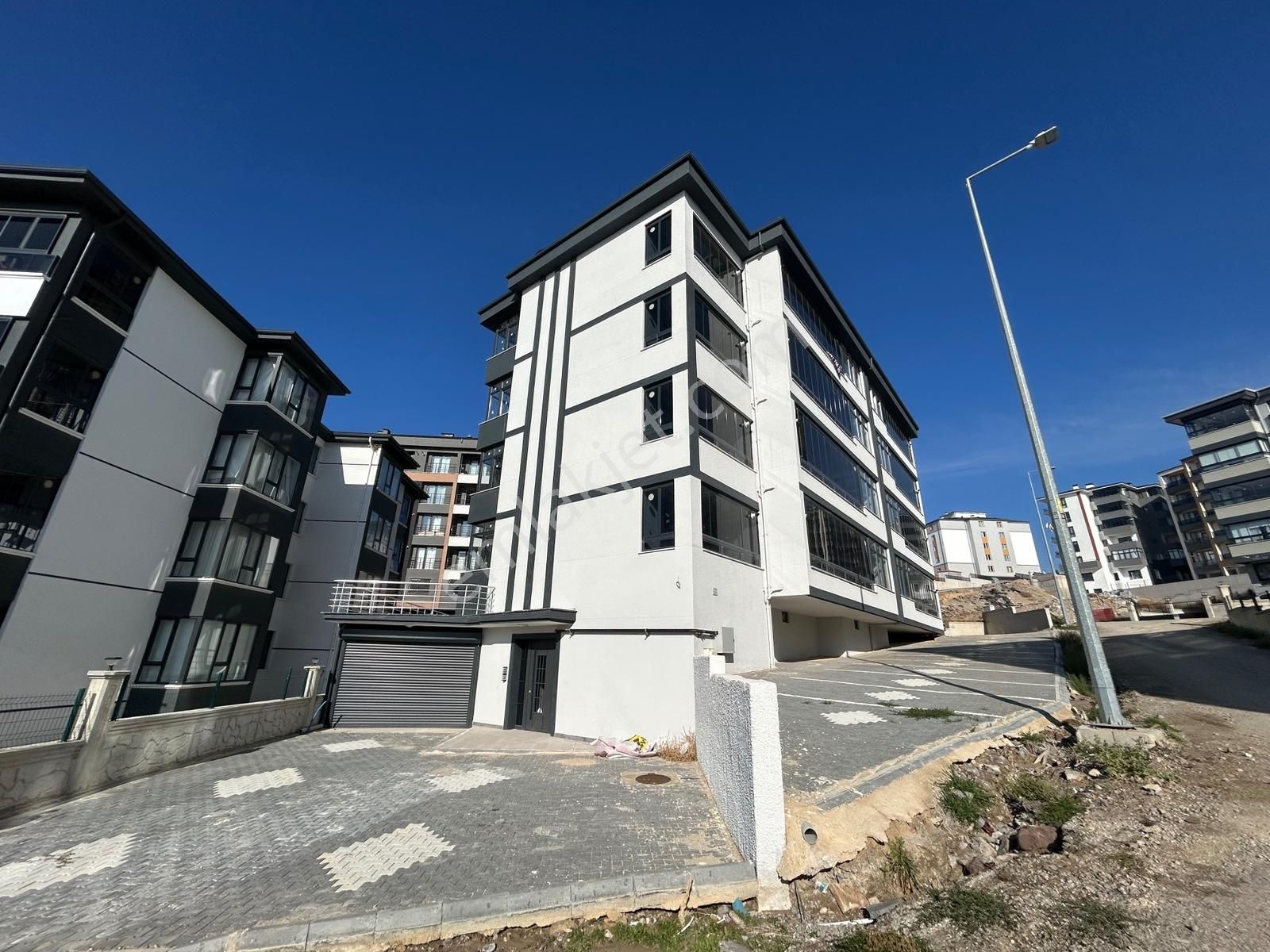 Gölbaşı Bahçelievler/örencik Mah Sıfır Kiralık 2+1 Daire - Görsel 10