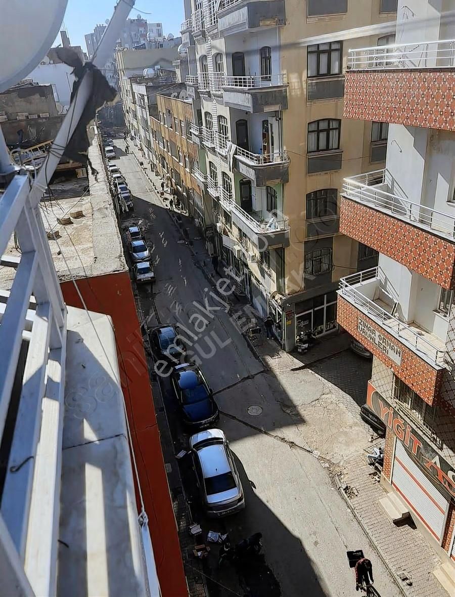 Gül Emlak Çarşı Merkezinde Satılık Daire - Görsel 6
