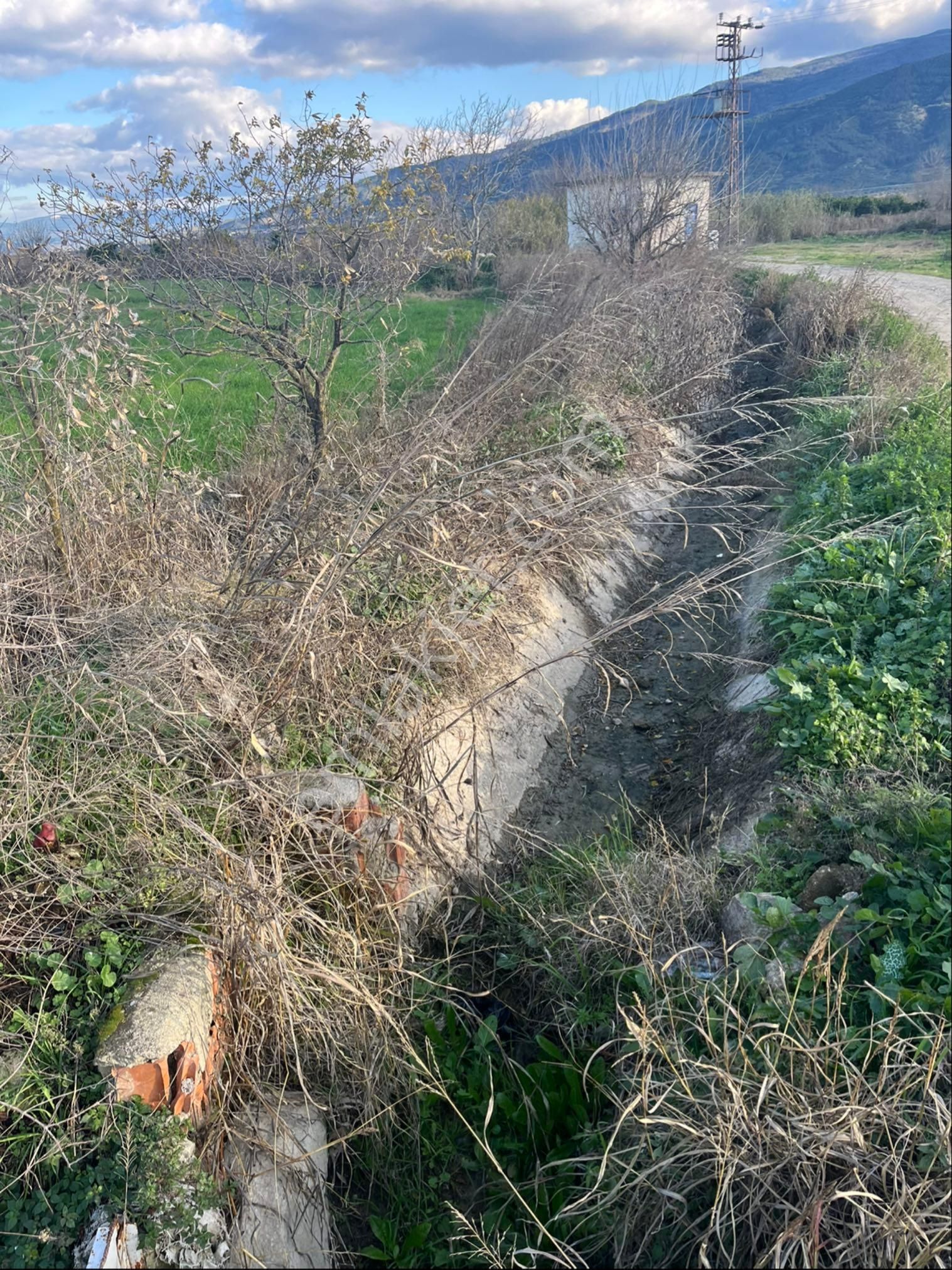 Miray Emlaktan Hamzallı Pirlibey Yolu Üzerinde Satılık Tarla - Görsel 43