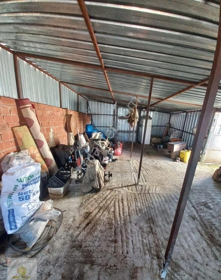 Yarımca Mahallesinde Satılık Müstakil Köy Evi - Görsel 17