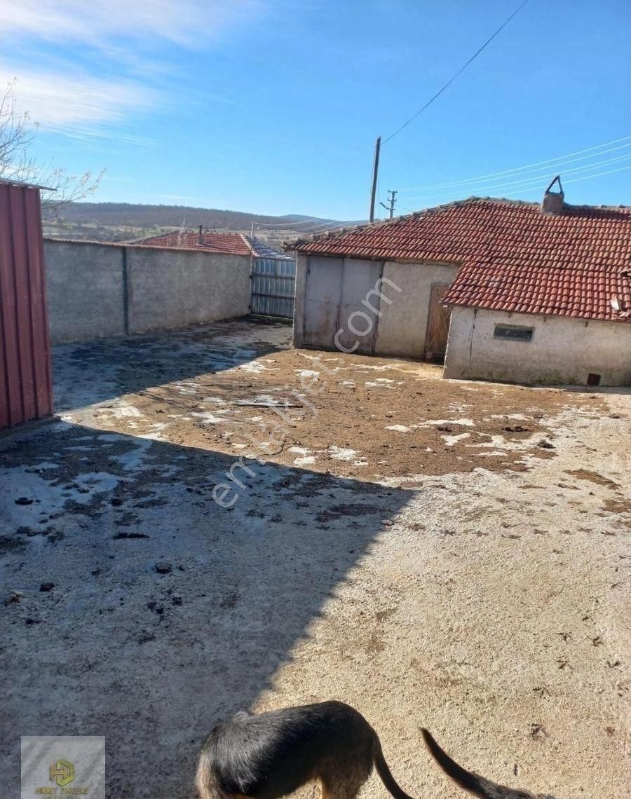 Yarımca Mahallesinde Satılık Müstakil Köy Evi - Görsel 7