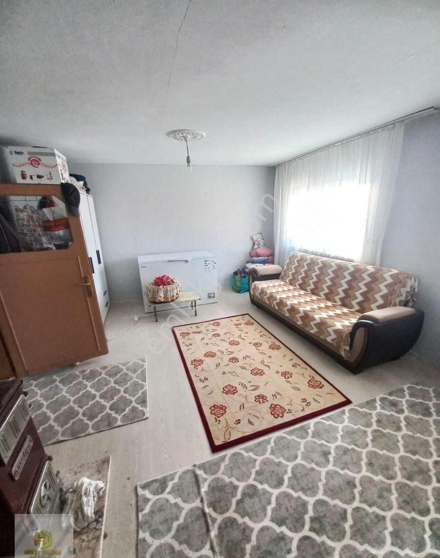 Yarımca Mahallesinde Satılık Müstakil Köy Evi - Görsel 20