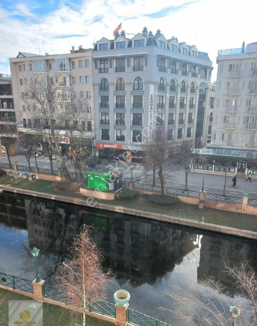 Hoşnudiye Mahallesinde İsmet İnönü 1 Caddesi Üstünde Satılık 2+1 Ofis İşyeri - Görsel 19