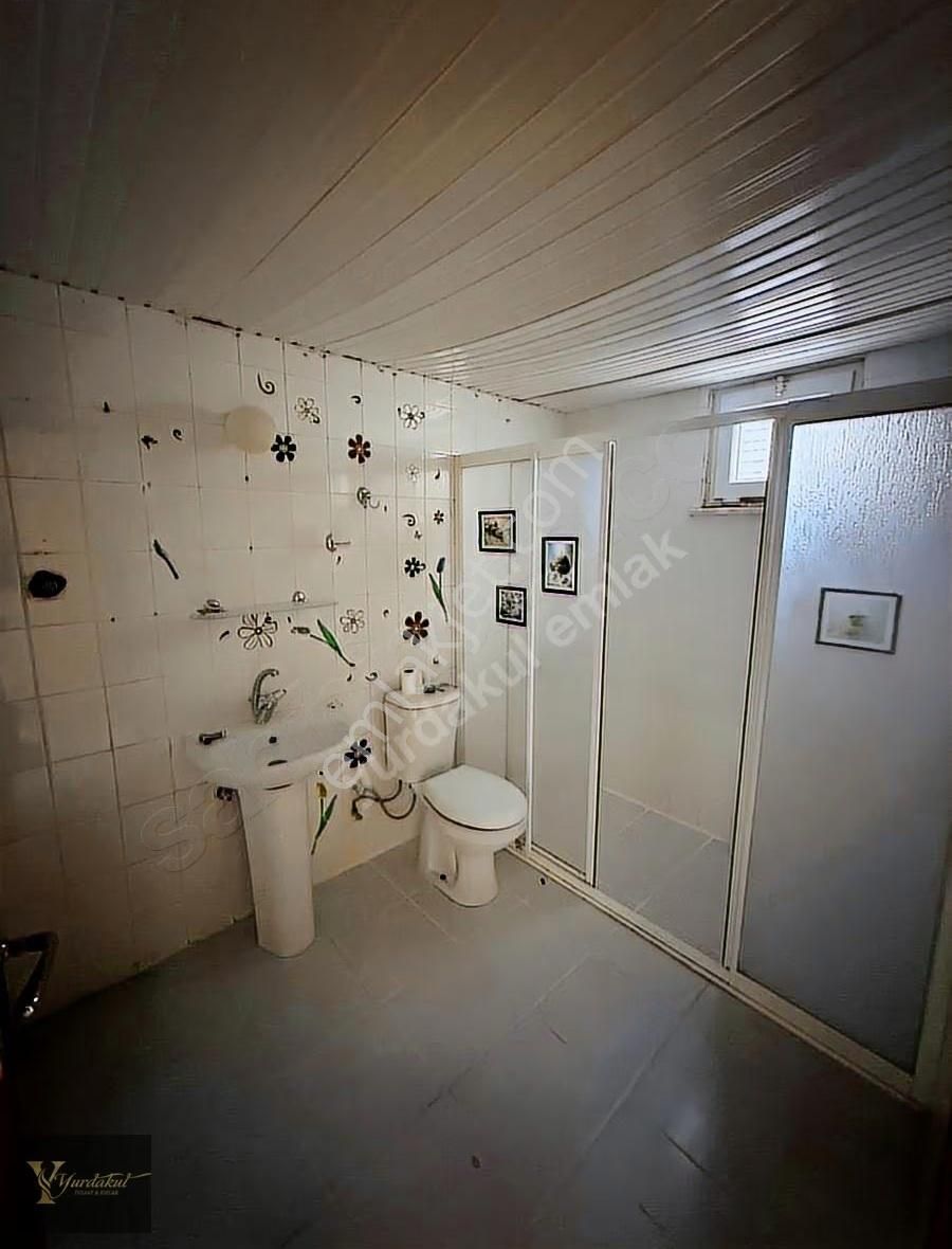 Cumhuriyet Mahallesinde Ara Katta Kiralık 3+1 - Görsel 14