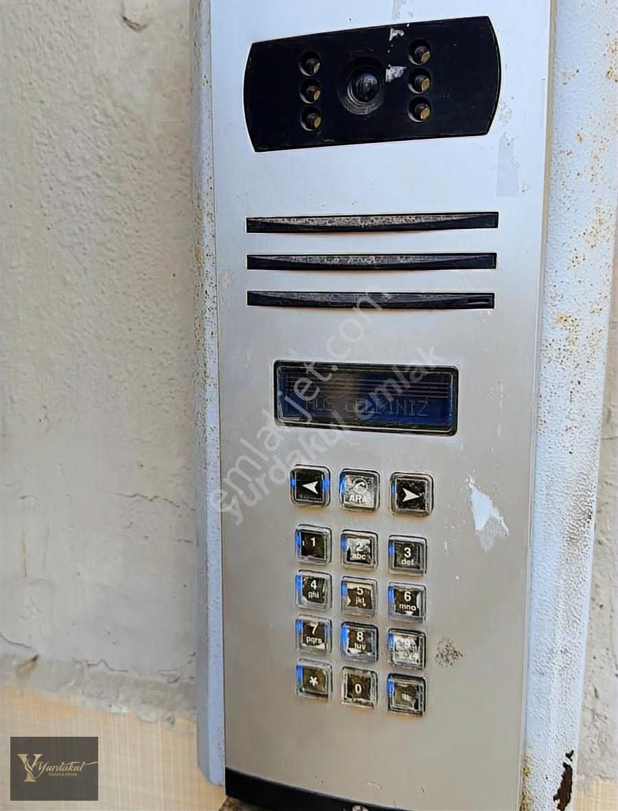 Cumhuriyet Mahallesinde Ara Katta Kiralık 3+1 - Görsel 11