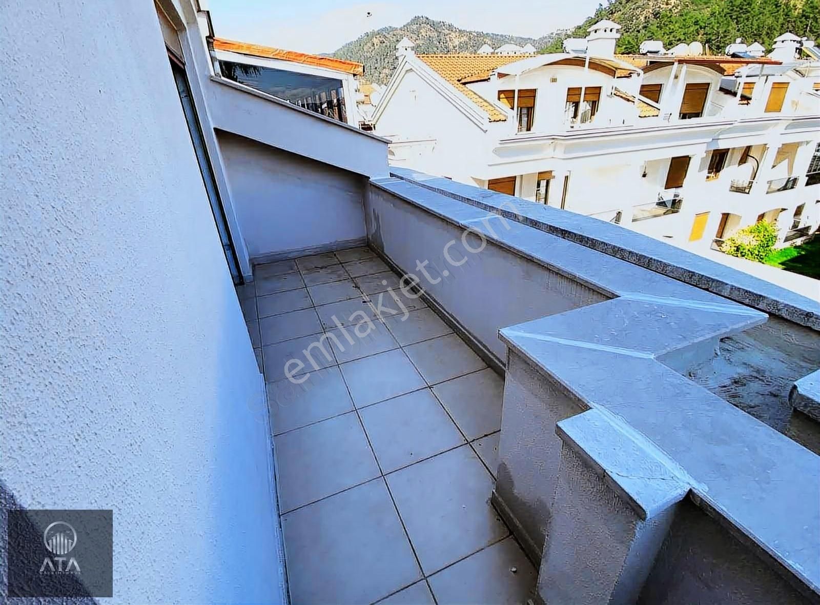 Merkezi Ve Havuzlu Şık Sitede 3 Oda 1 Salon Dubleks Daire - Görsel 15