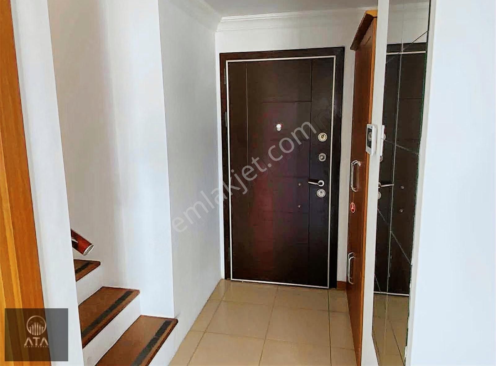 Merkezi Ve Havuzlu Şık Sitede 3 Oda 1 Salon Dubleks Daire - Görsel 5