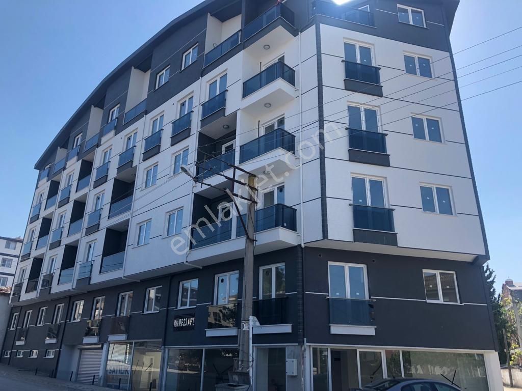 Görükle Merkez'de Geniş 2+1 Temiz Eşyalı Kiralık Daire