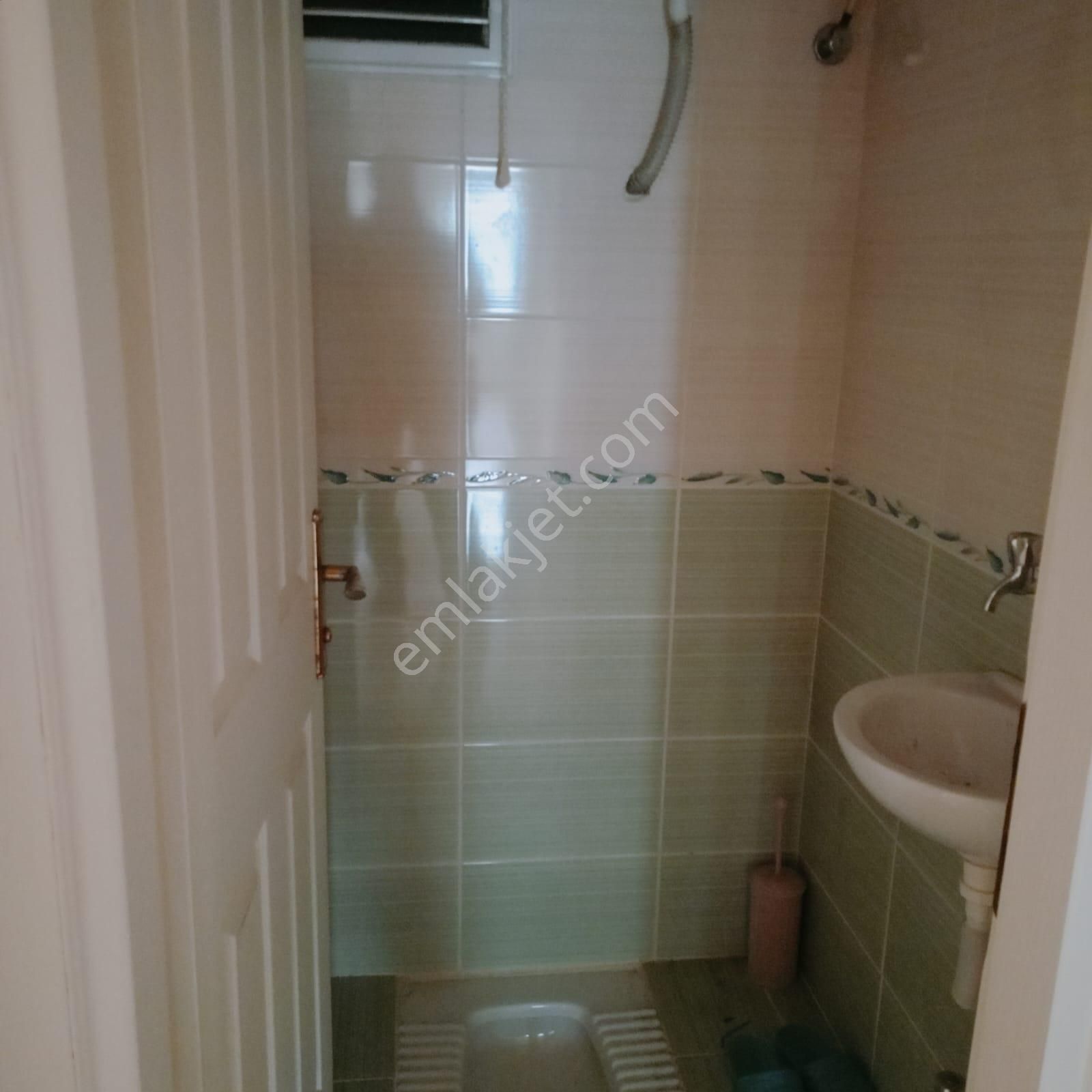 Bahçelievler'de Ferah, Konforlu, Güzel Konumlu 3+1 Satılık Daire - Görsel 10