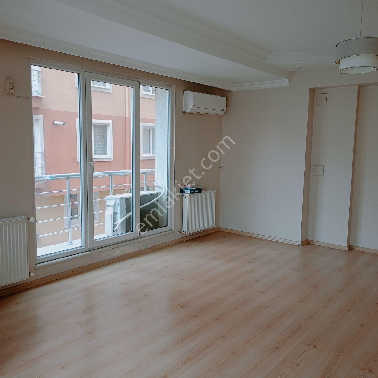 Bahçelievler'de Ferah, Konforlu, Güzel Konumlu 3+1 Satılık Daire - Görsel 9