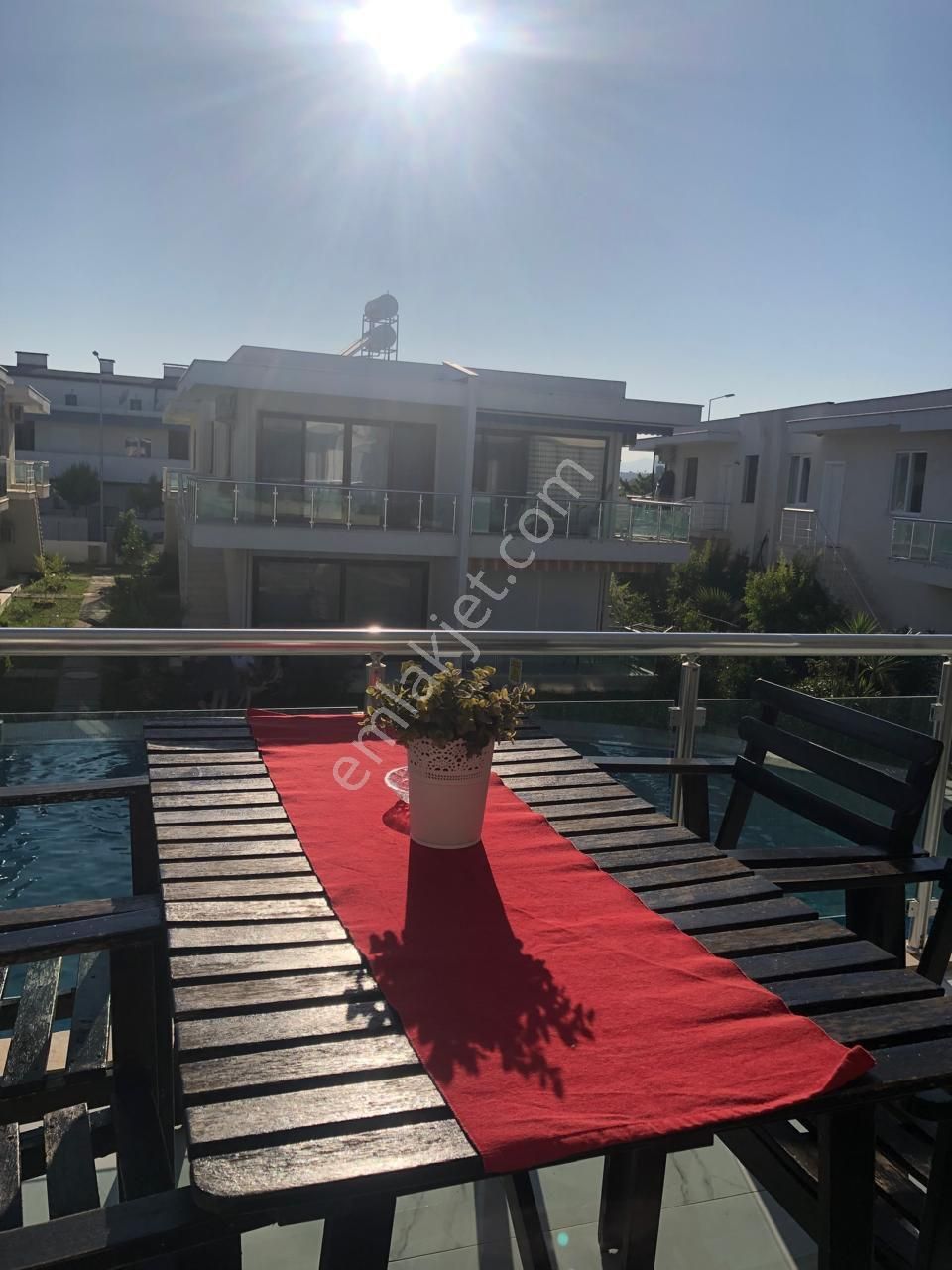 Kundu’da Site İçinde, Havuzlu, Güvenlikli 1+1 Eşyalı Kiralık Daire - Görsel 8