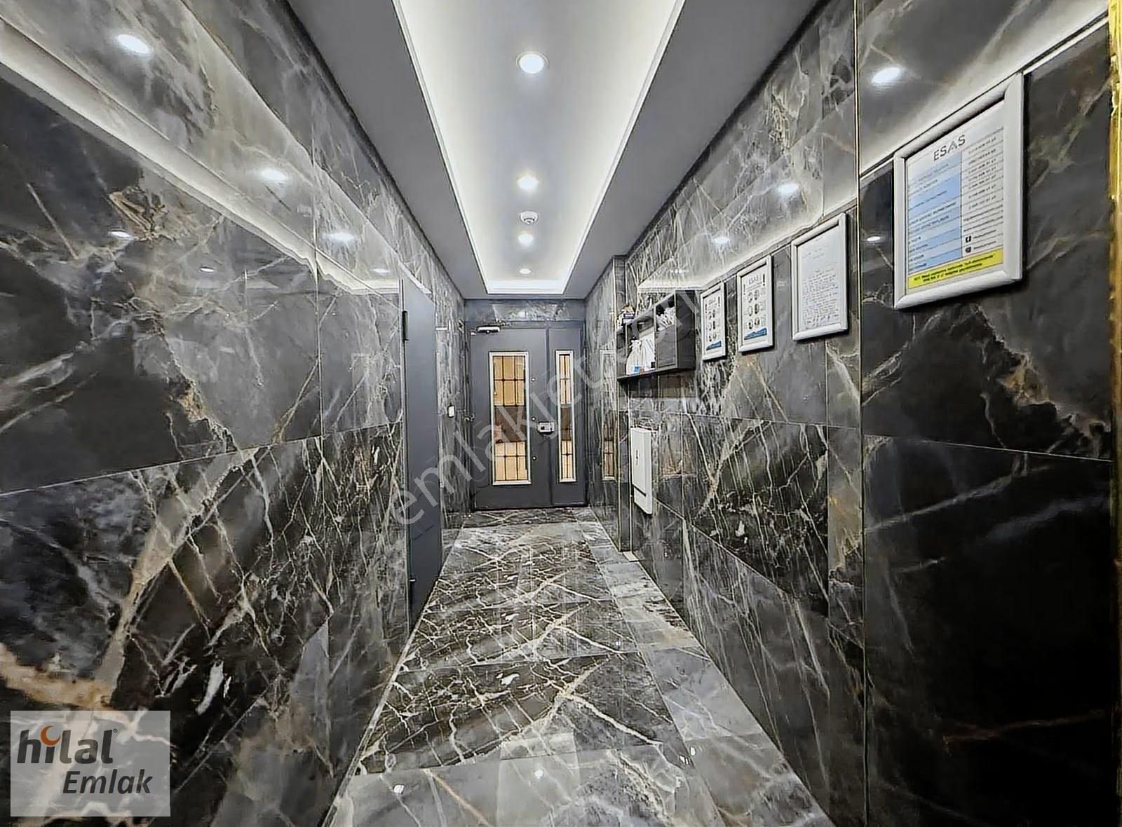 K.otoparklı Esenevler Mah. 2+1 9 Kat Satılık Daire 7.950.000 - Görsel 8