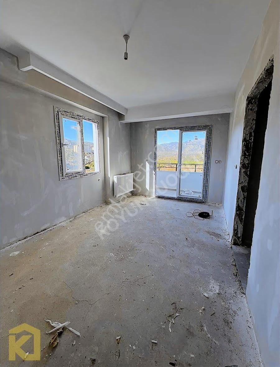 Koyuncuoğlu'ndan Çevreyolu'nda Satılık 4+0 - Görsel 2