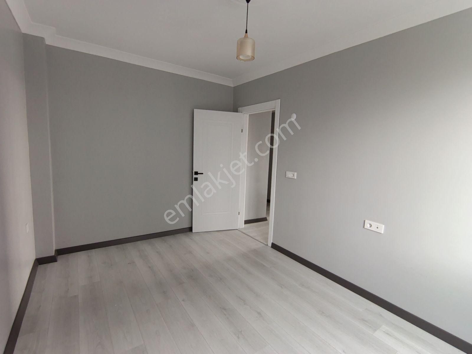 Yeniçiftlikte Denize 100 Metre Mesafede 1+1 Kiralik Daire - Görsel 5