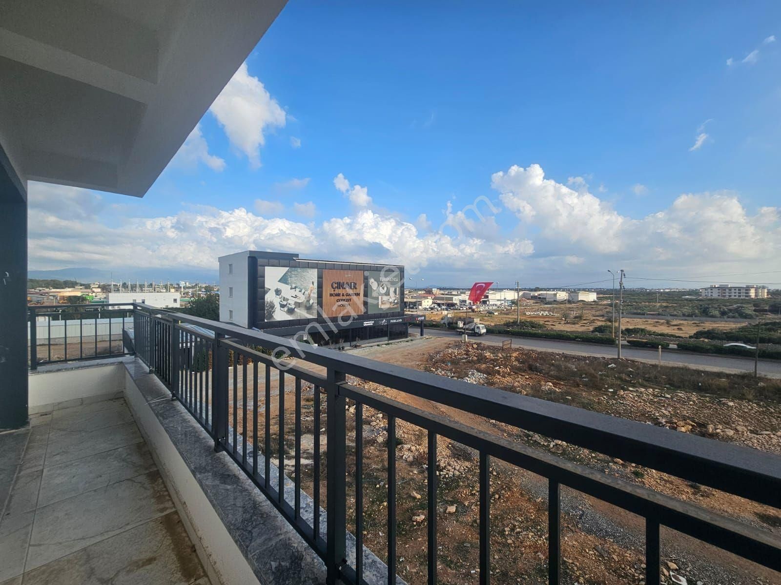 Didim Cumhuriyet Mahallesinde Satılık Sıfır 1+1. Daire - Görsel 2