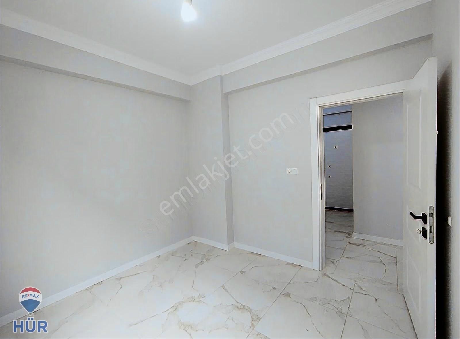 Remax/hür Özlem Şimşek'ten Site İçi Kiralık 3+1 Lüx Daire - Görsel 12