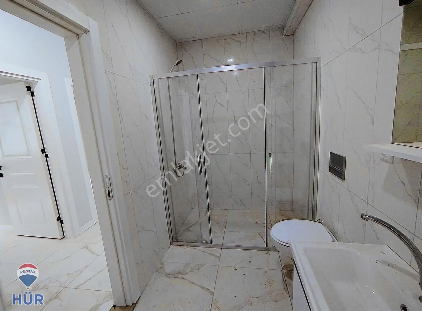Remax/hür Özlem Şimşek'ten Site İçi Kiralık 3+1 Lüx Daire - Görsel 7