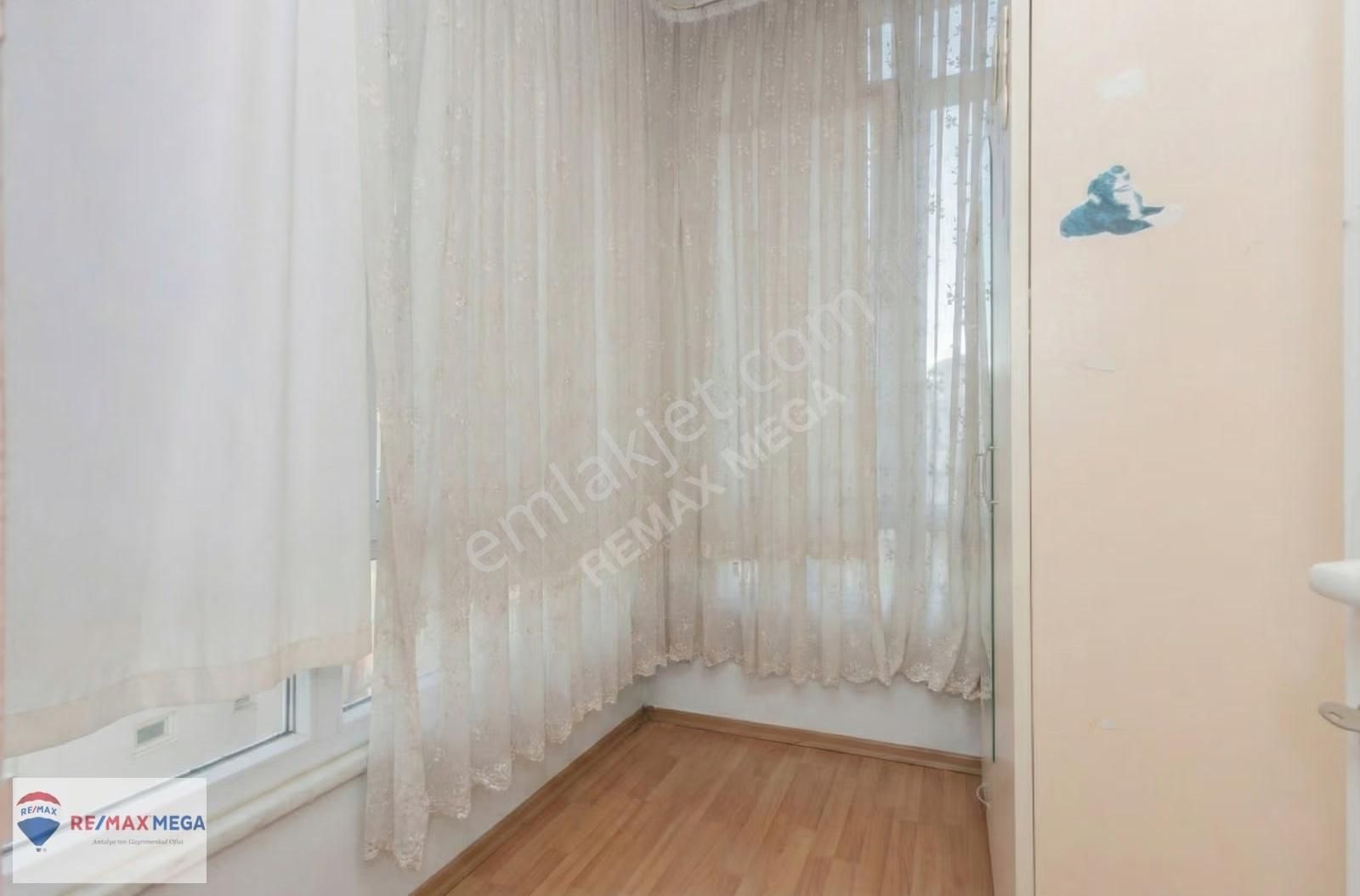 Siteler Mahallesi Armağankent Sitesinde Geniş 3+1 Ara Kat Daire - Görsel 35