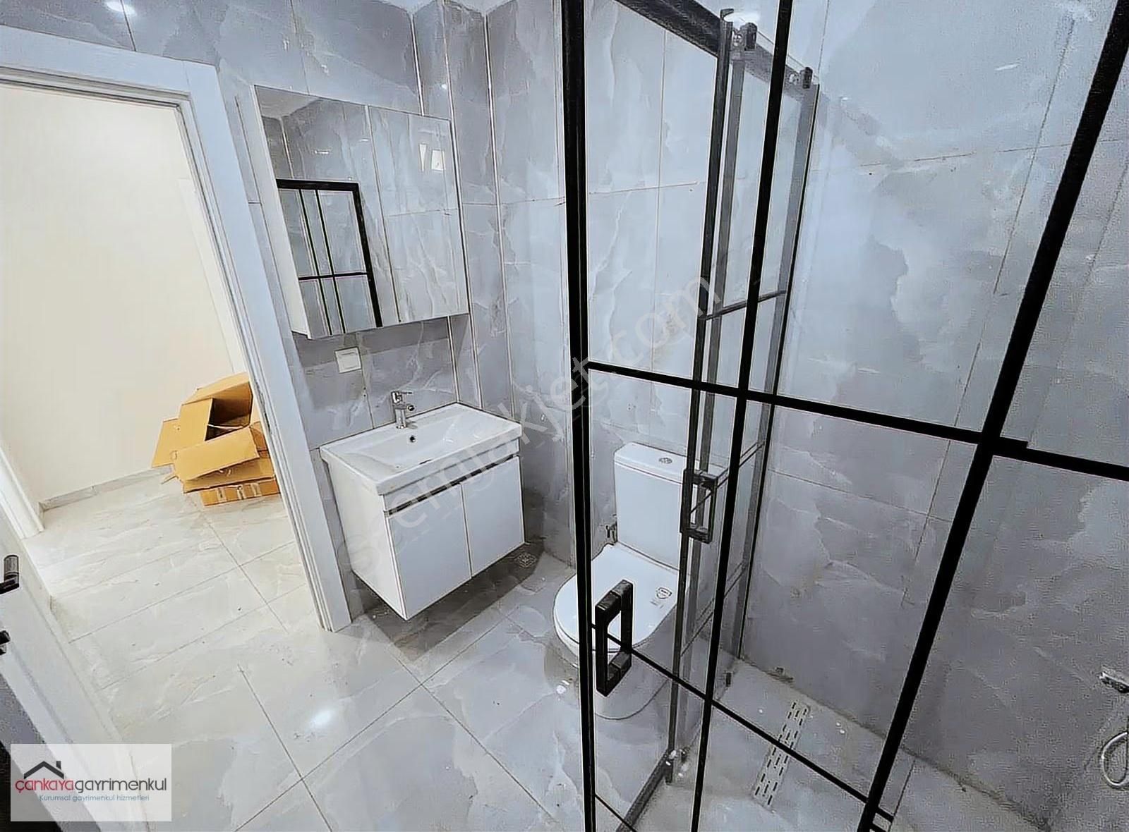 Tevfikbey'de Sitede 2+1 Sıfır Güzel Konumda Kombi Hediyeli Daire - Görsel 17