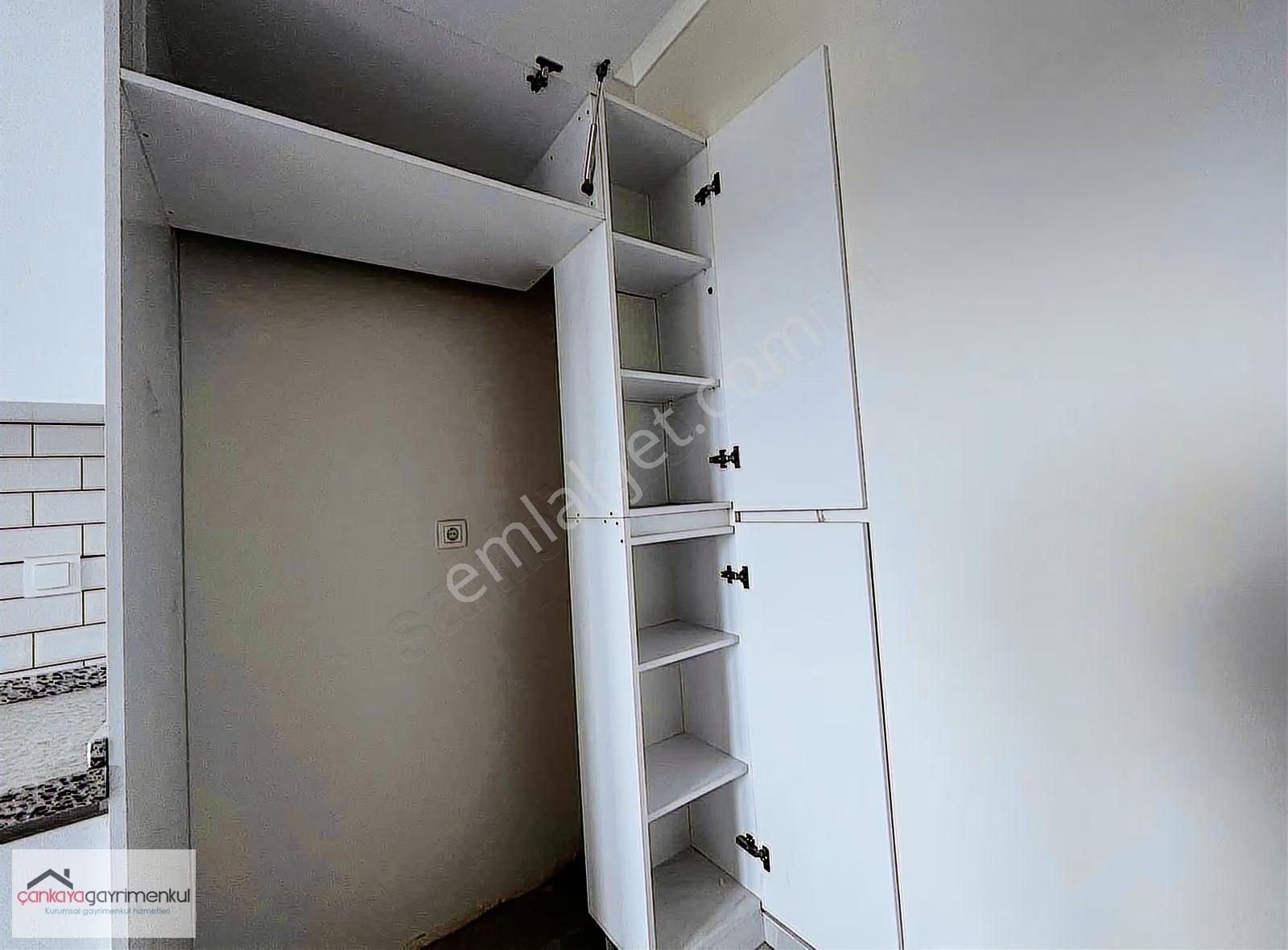 Tevfikbey'de Sitede 2+1 Sıfır Güzel Konumda Kombi Hediyeli Daire - Görsel 12