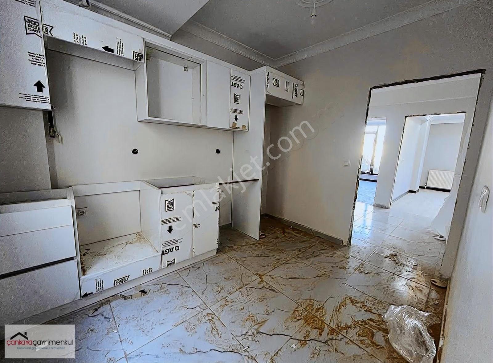 Cebeci'de Emsallerinden Büyük Sıfır Tek Daire Üzeri 2.kat Daire - Görsel 16