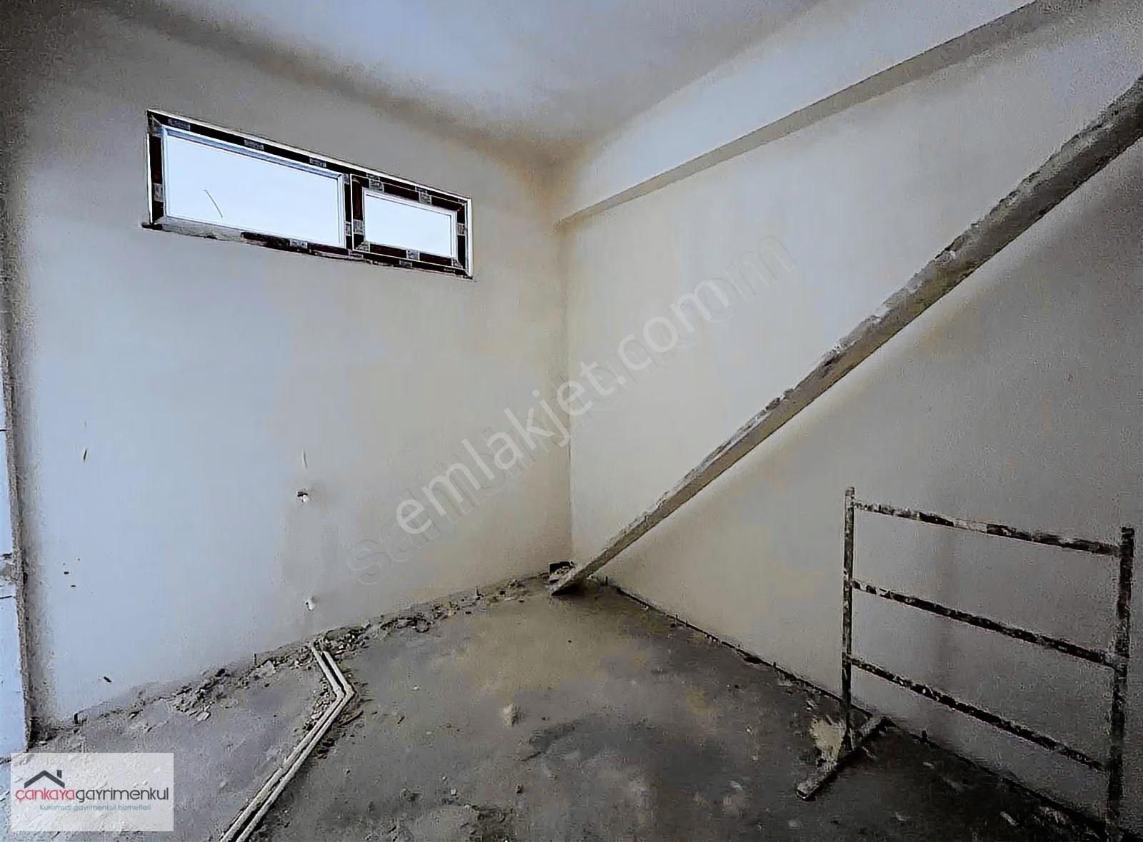 50.yıl Cadde Üstünde 2 Ay İçinde Hazır Sıfır 2+1 Arakat Daire!! - Görsel 4