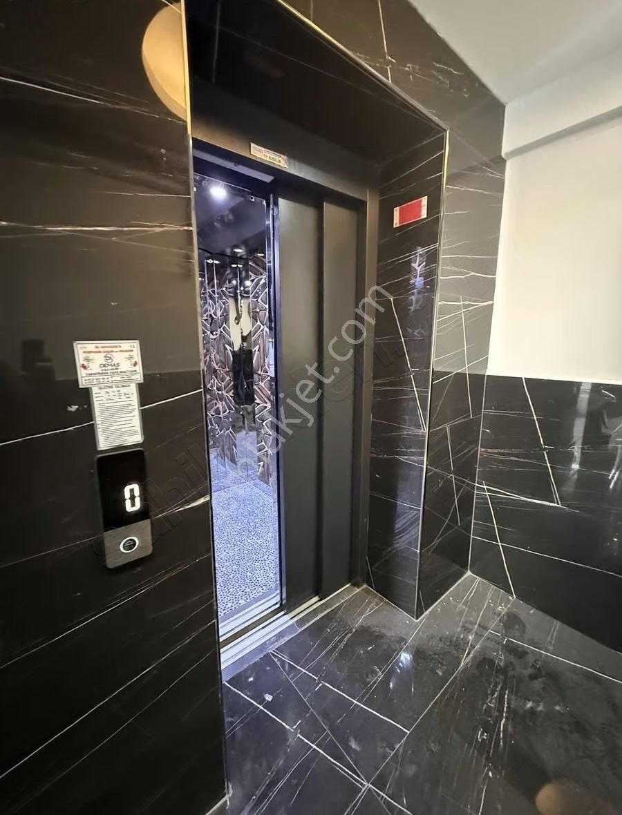 Yorulmaz Gayrimenkulde 2+1 Açık Mutfak - Görsel 8