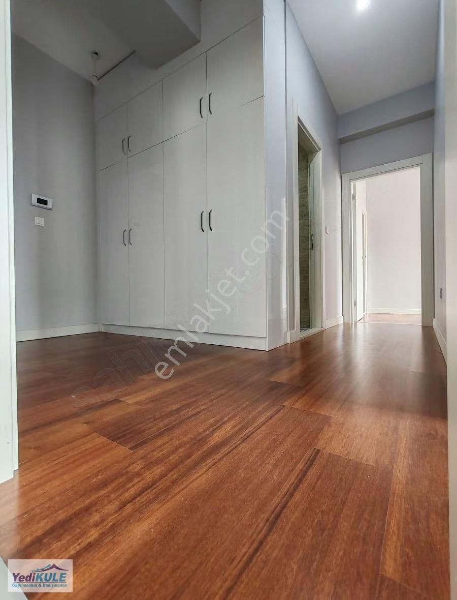 Metroya Çok Yakın, Özel Yapım 2+1 Geniş Ebeveyn Banyolu Enfes... - Görsel 12