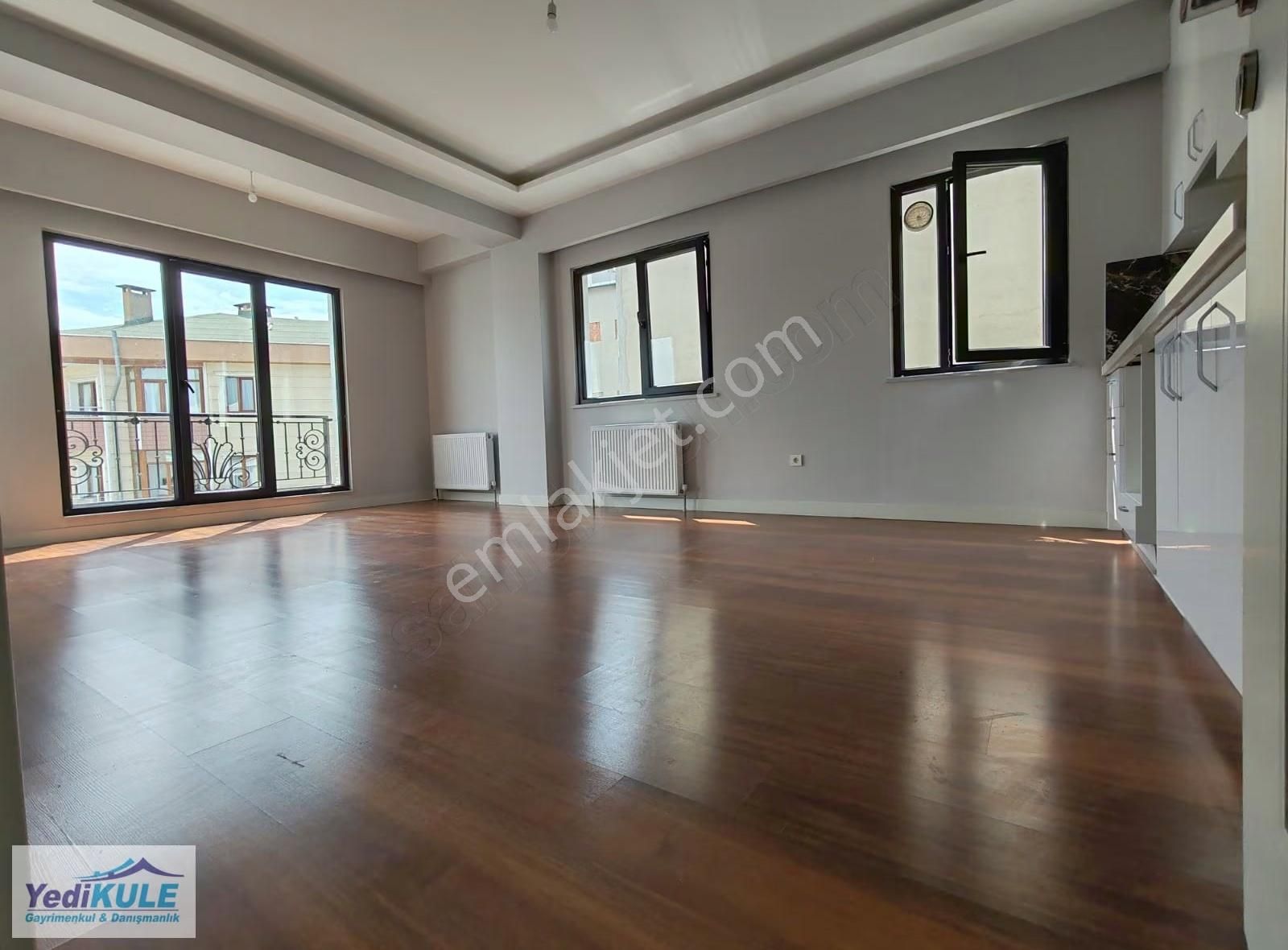 Metroya Çok Yakın, Özel Yapım 2+1 Geniş Ebeveyn Banyolu Enfes...