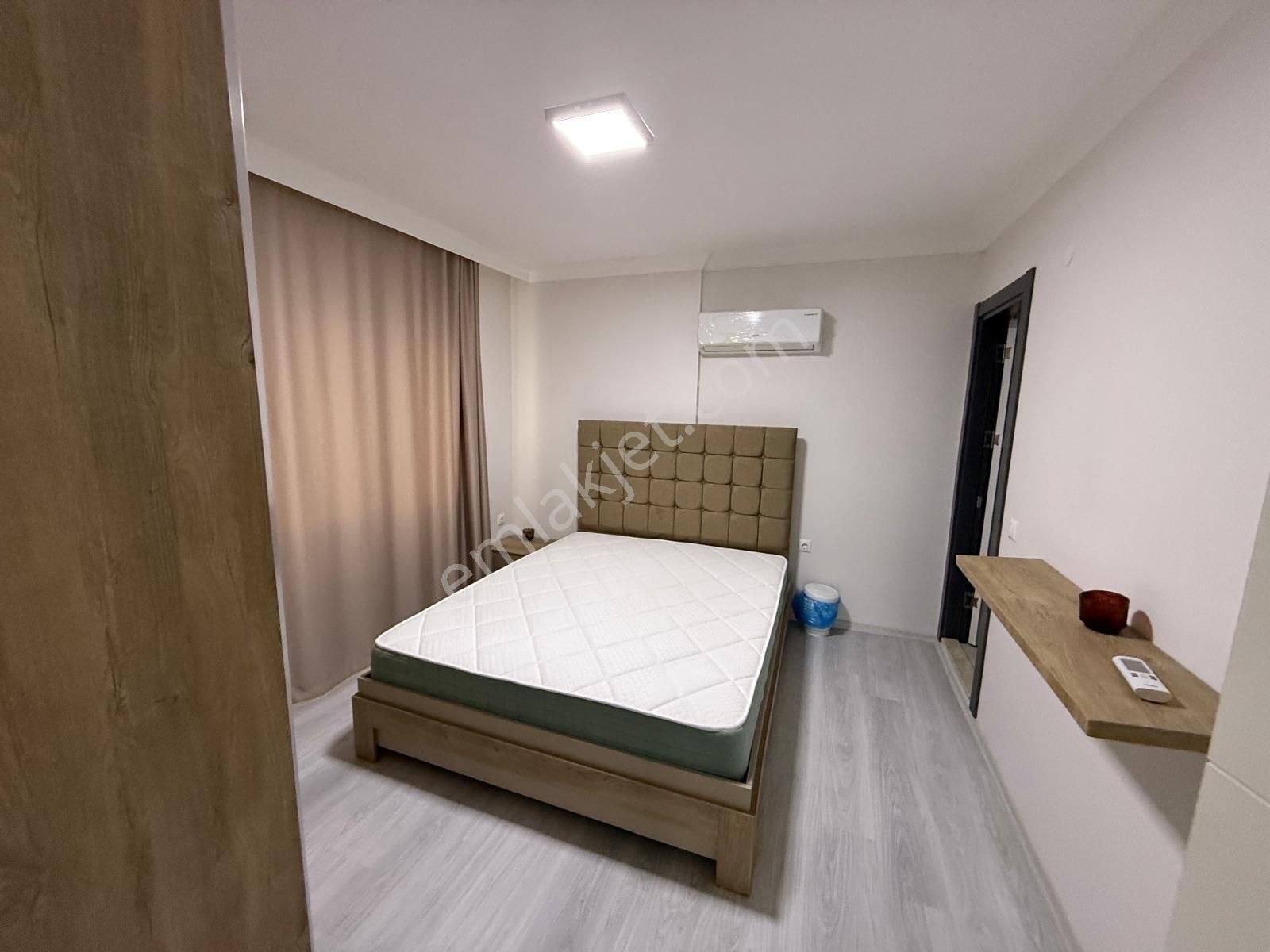 Kuşadası Havuzlu Site Eşyalı Arakat Satılık 3+1 Lux Daire - Görsel 17