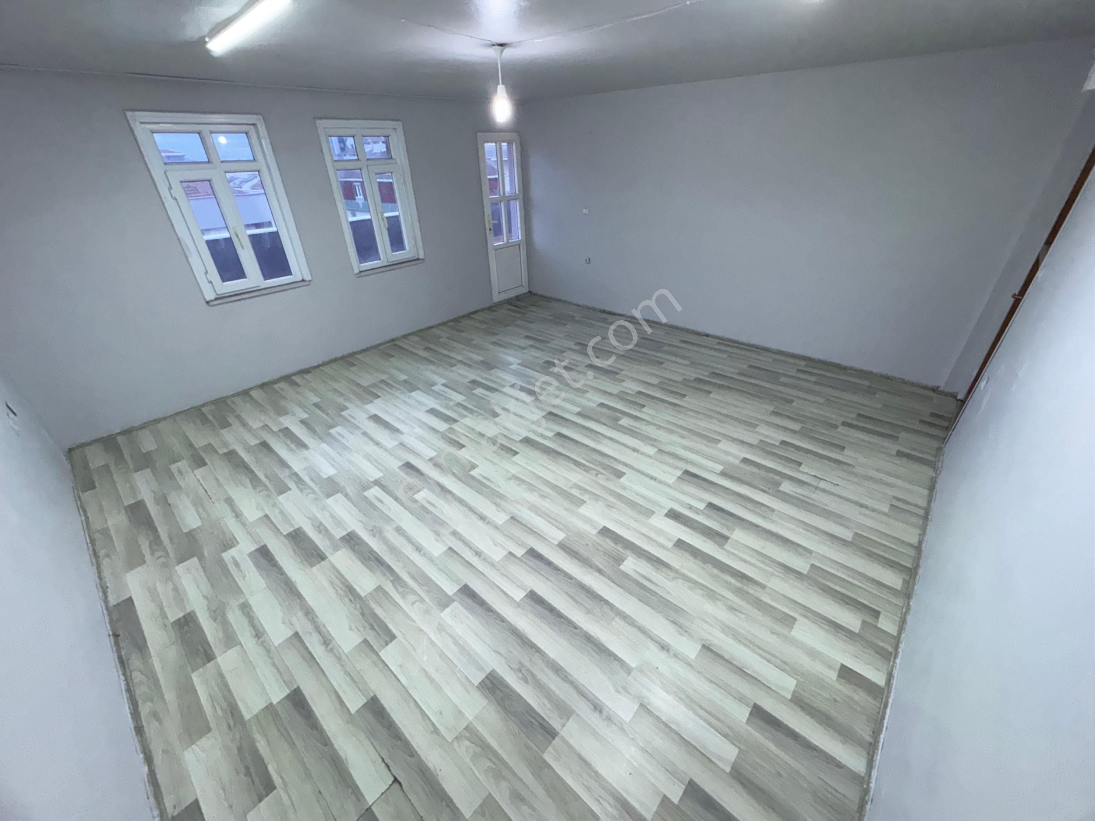 Zafer Yapıdan İş Merkezinde Kiralık Çatıkatı 130m2 5.kat 7/24 Çalışma Sanayi Elktrikli Ofis Vs Uygun - Görsel 7