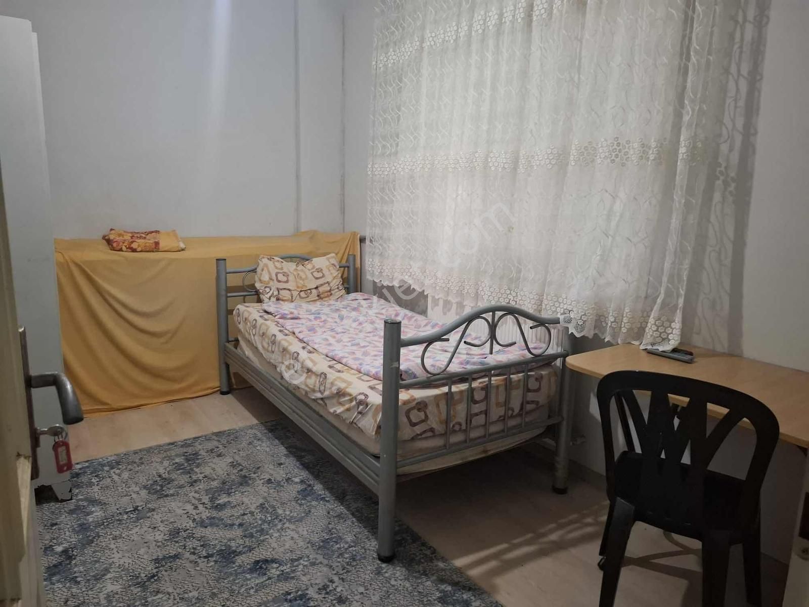 Tuzla Devlet Hastn .karşısında 1+0 Eşyalı Oda - Görsel 2