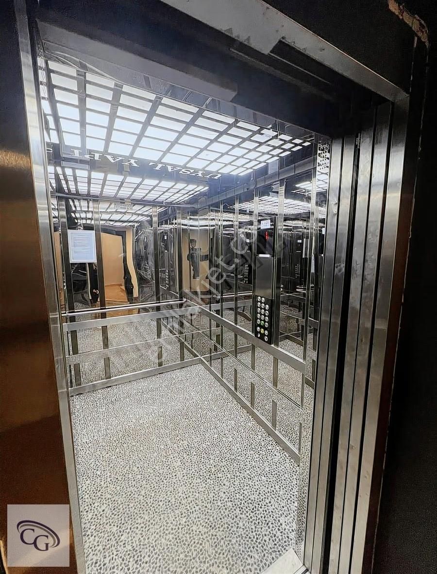 Hürriyet Mahallesinde Lusso Rezidansta 1+1 Kiralık Daire - Görsel 24