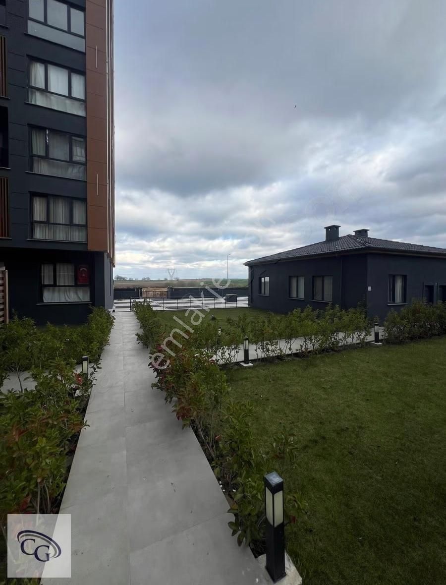 Hürriyet Mahallesinde Lusso Rezidansta 1+1 Kiralık Daire - Görsel 3