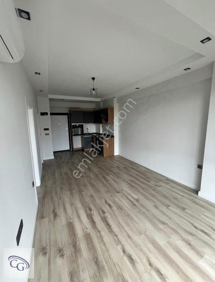 Hürriyet Mahallesinde Lusso Rezidansta 1+1 Kiralık Daire - Görsel 9