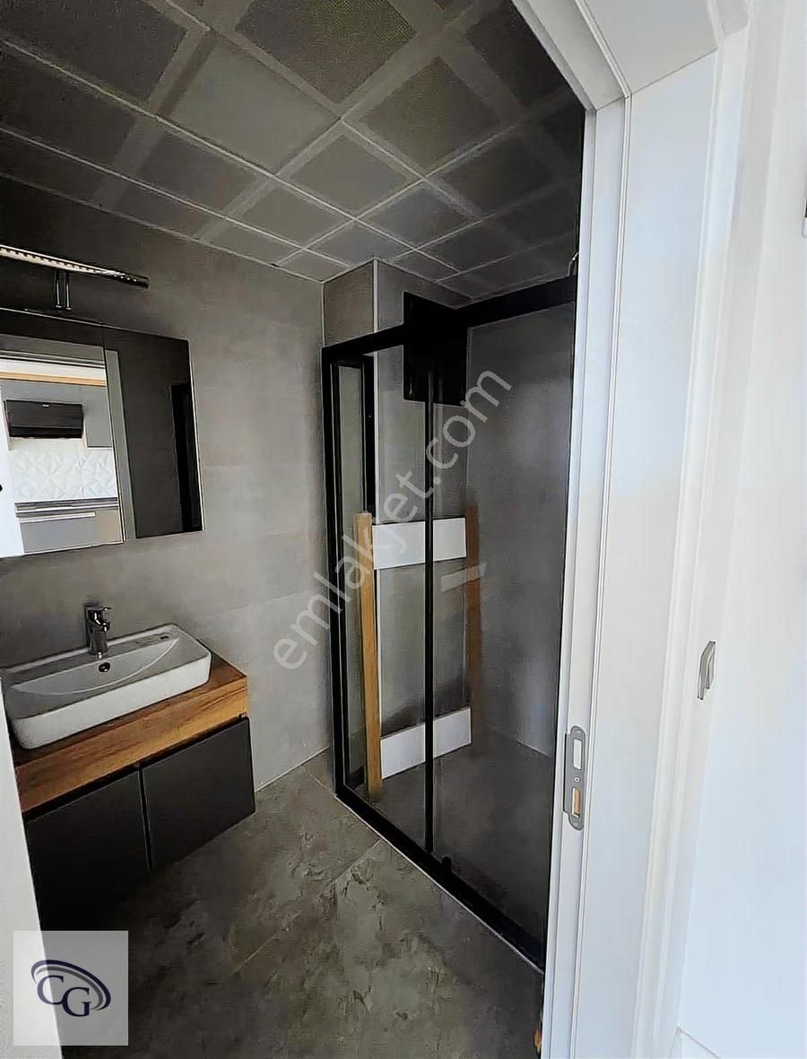 Hürriyet Mahallesinde Lusso Rezidansta 1+1 Kiralık Daire - Görsel 5