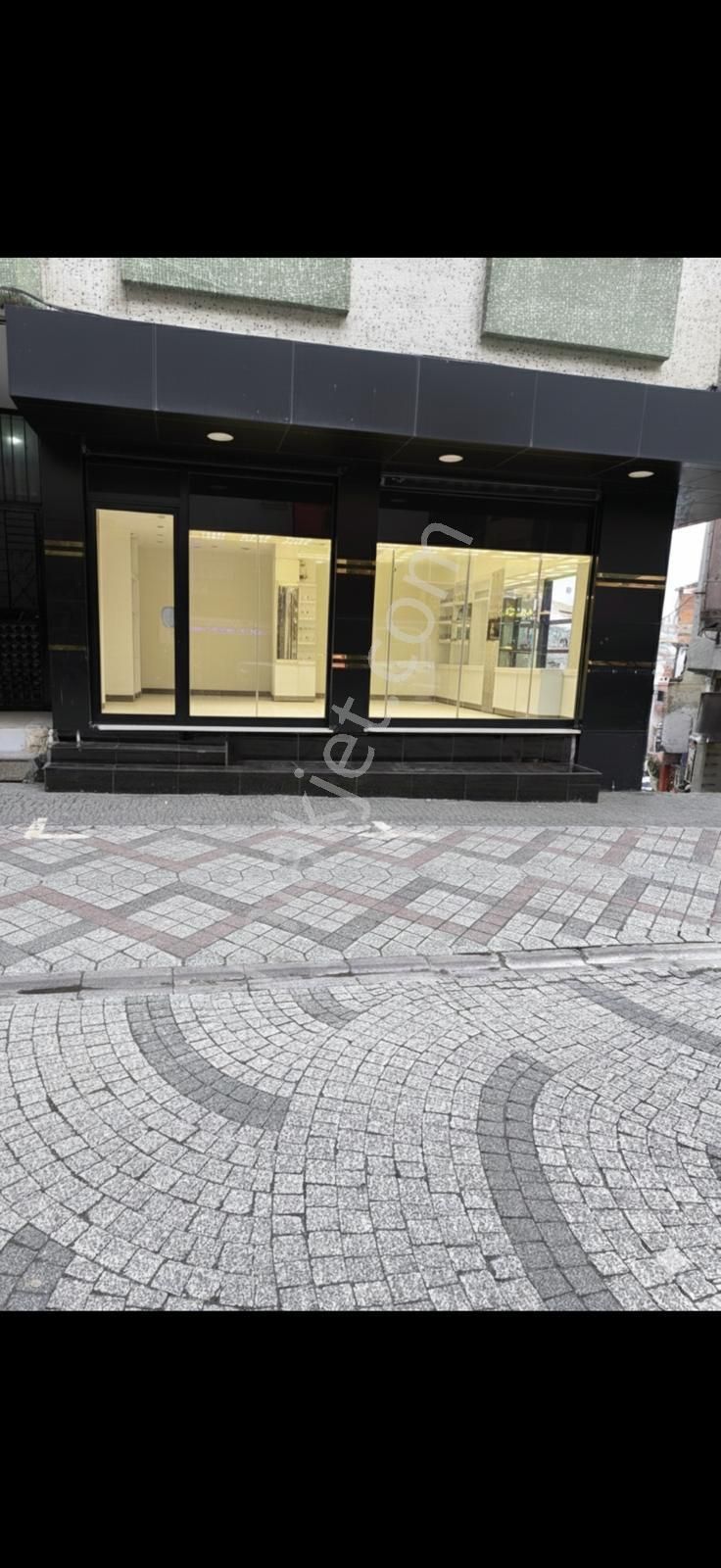 Fatih Mahallesi Pazar Caddesi Yürüyüş Yolunda Köşe Dükkan - Görsel 8