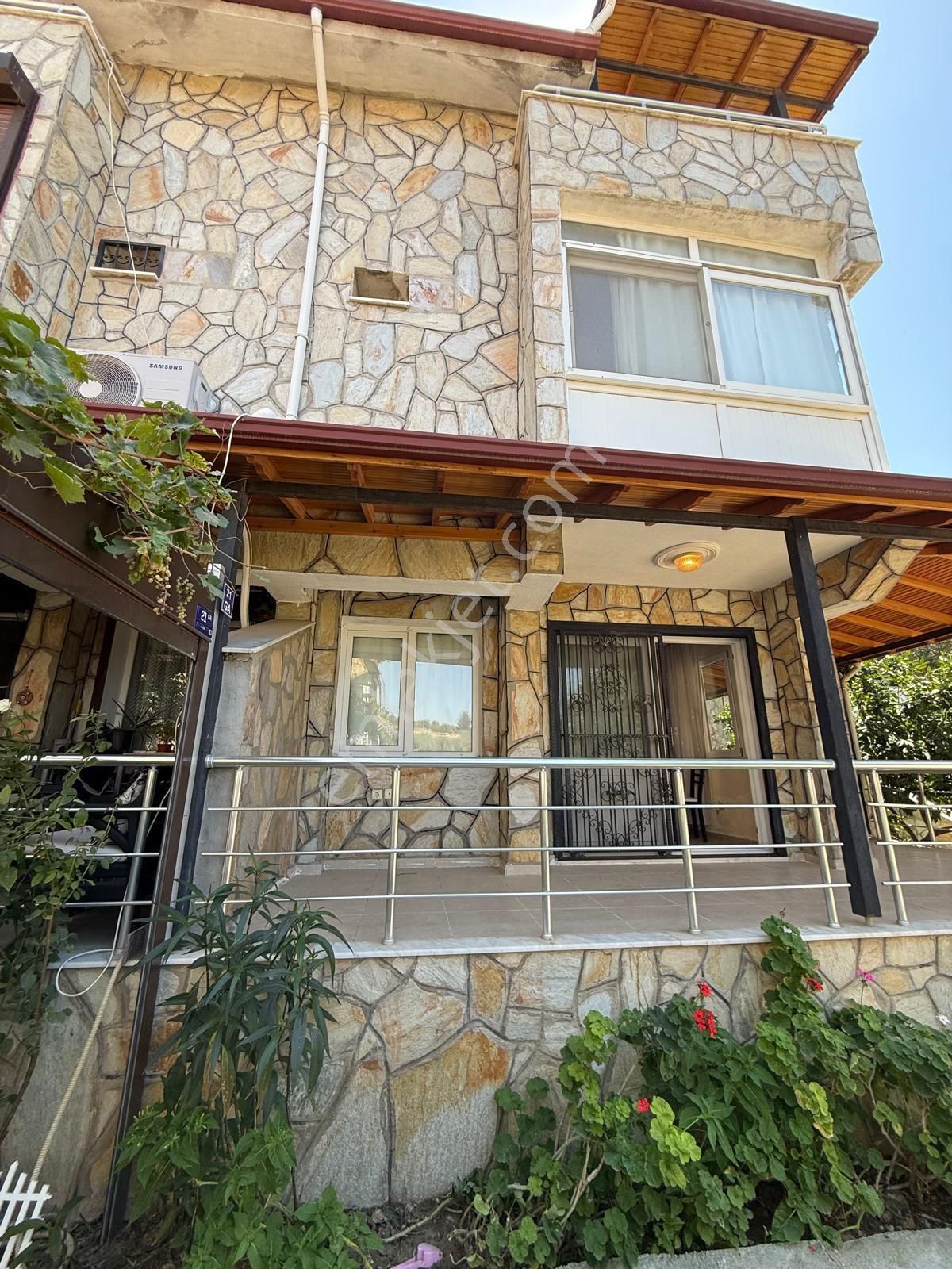 Davutlar Soğucak Mahallesi Bahçeli 3+1 Yazlık - Görsel 4