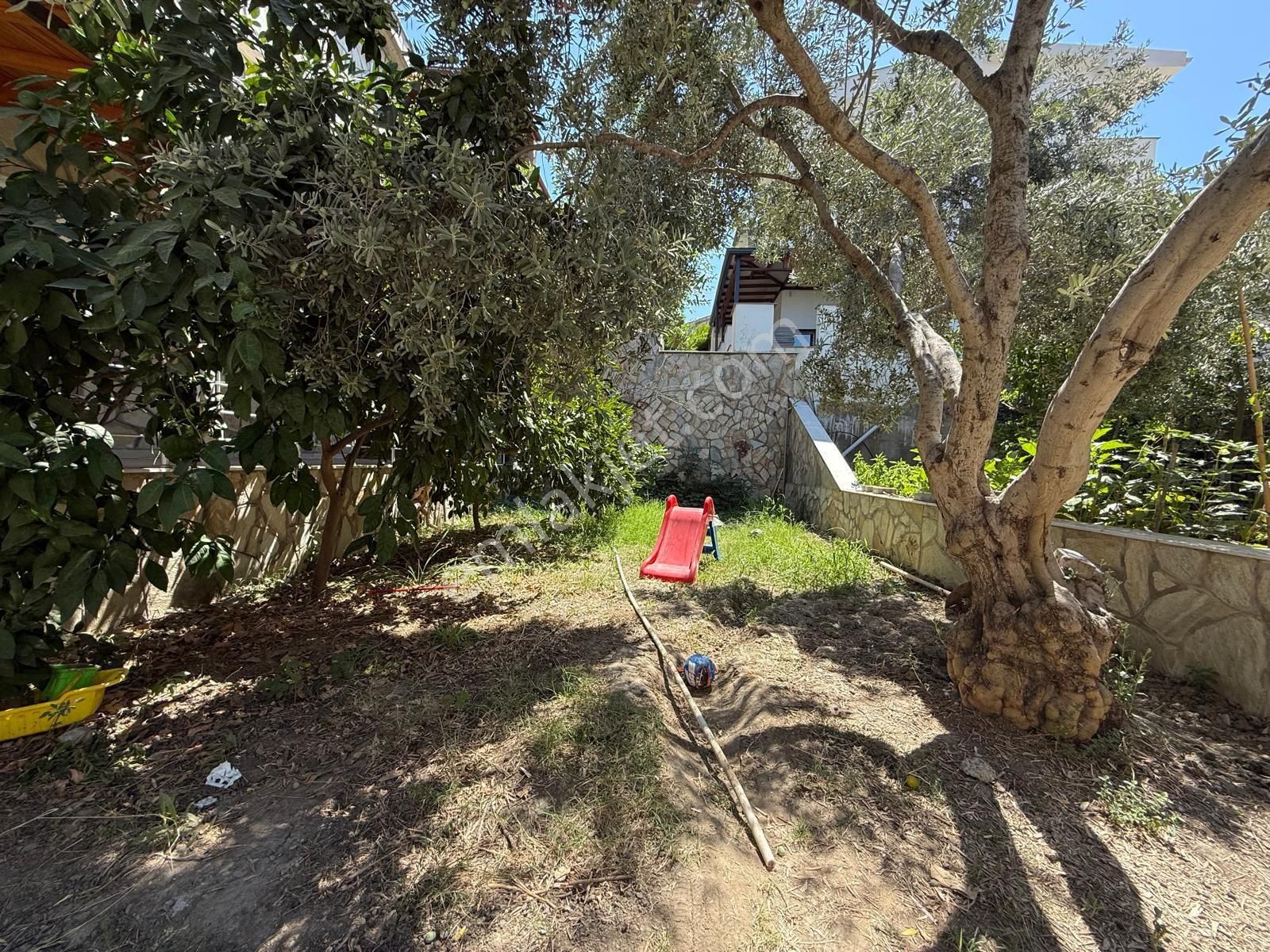 Davutlar Soğucak Mahallesi Bahçeli 3+1 Yazlık - Görsel 5