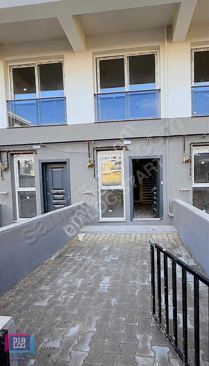 Seyrek Dublex Ve Arakat Seçenekli Sıfır Daireler