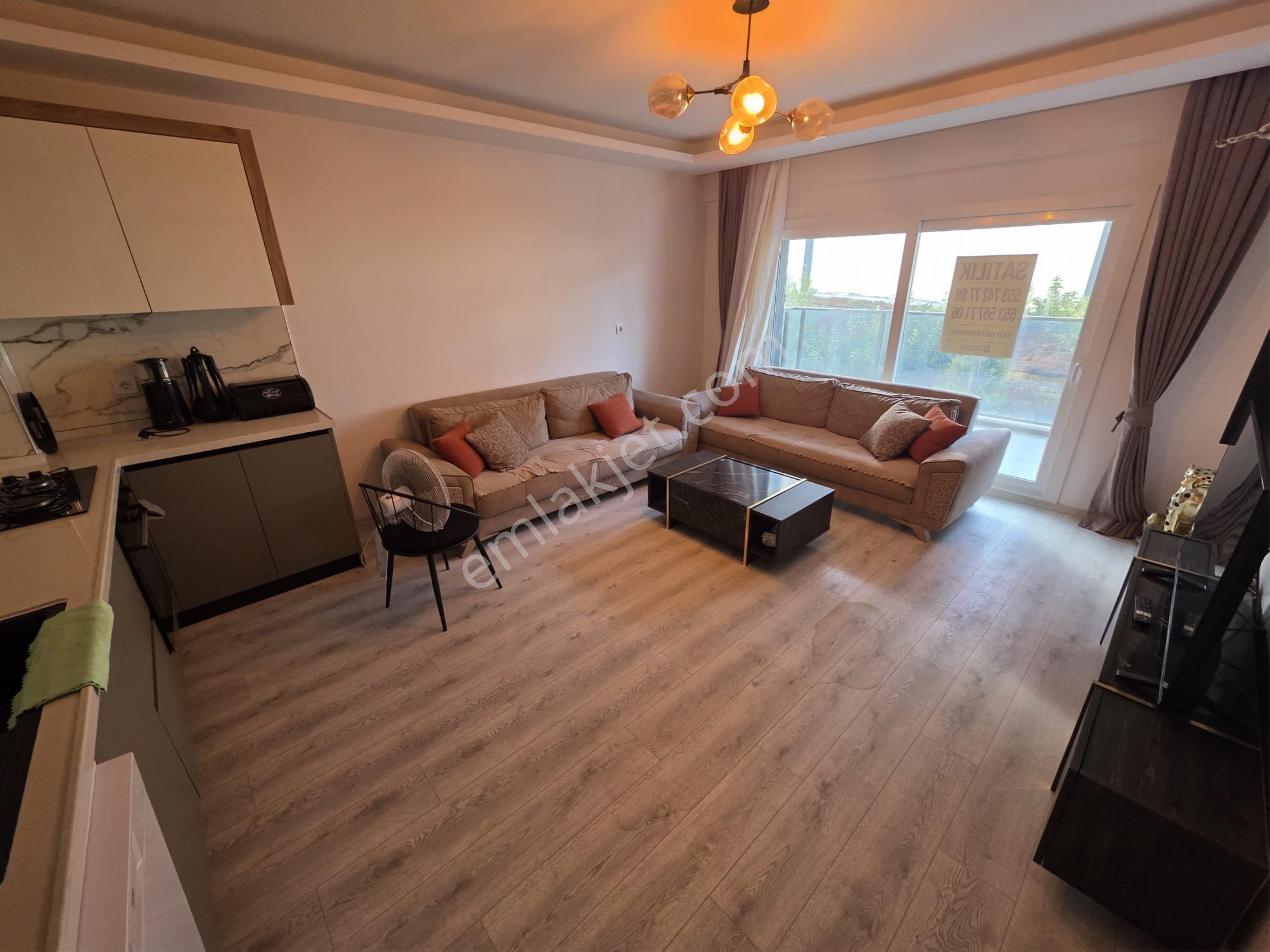 Kuşafası Kirazlı Yolu Üstü 2+1 Arakat Daire - Görsel 22