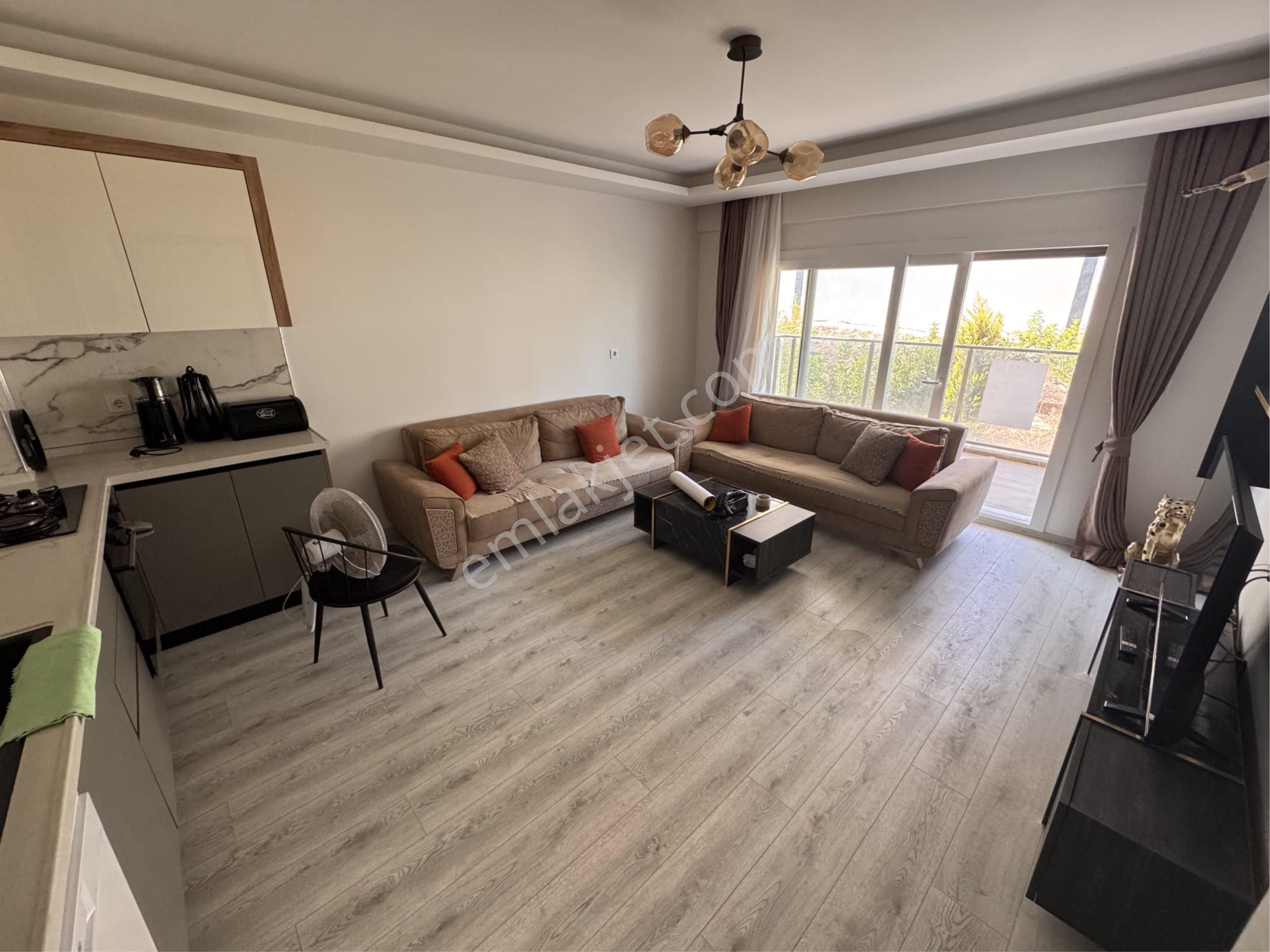 Kuşafası Kirazlı Yolu Üstü 2+1 Arakat Daire - Görsel 10