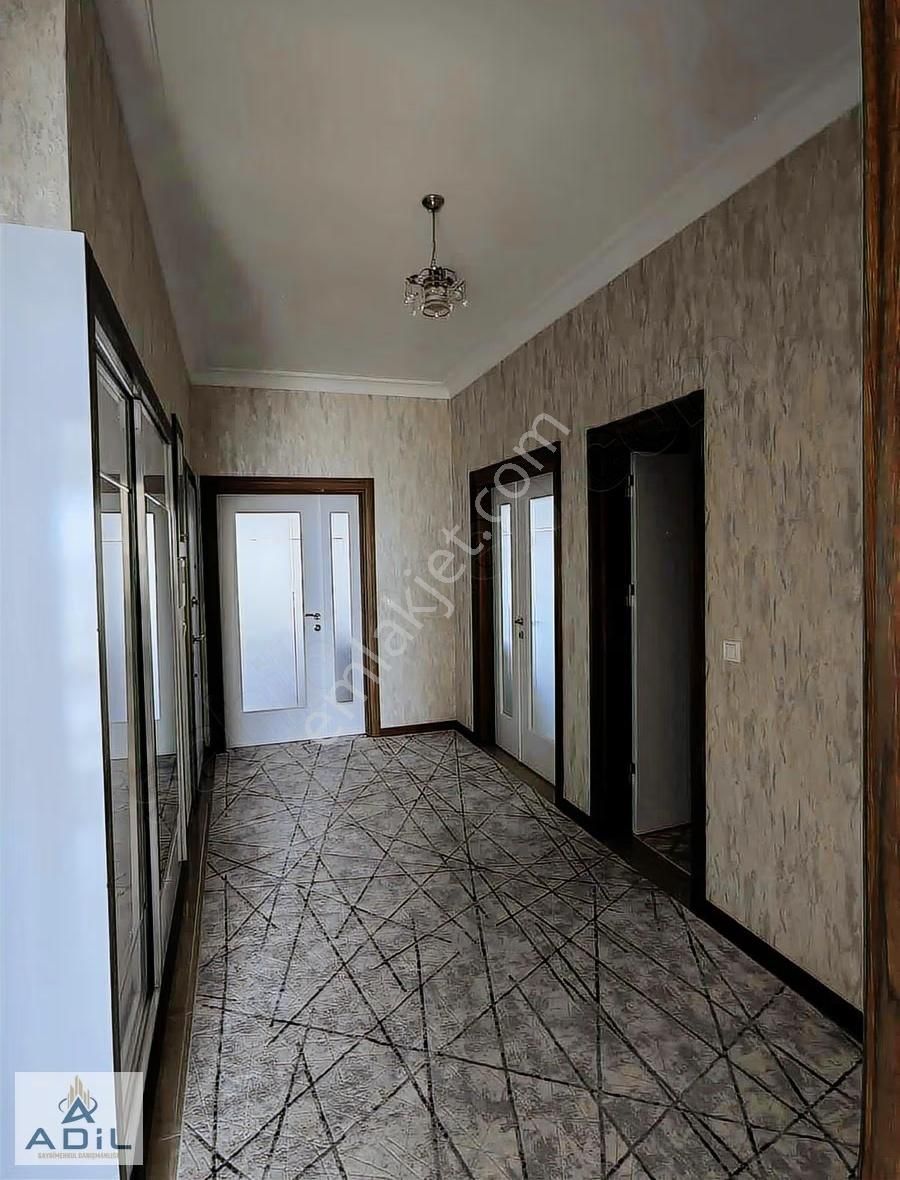 Kültür Merkezi Karşısın'da Site İçerisinde 3+1 Geniş Daire - Görsel 14