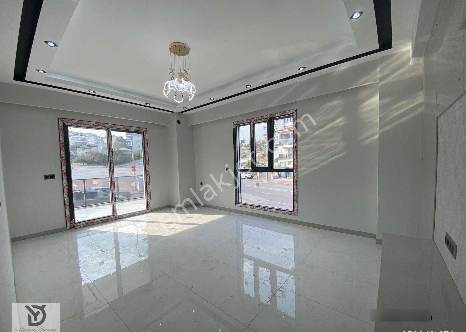 Naz Bayrak'ta Satılık Panjurlu Ultra Lüks 2+1 Daireler - Görsel 4