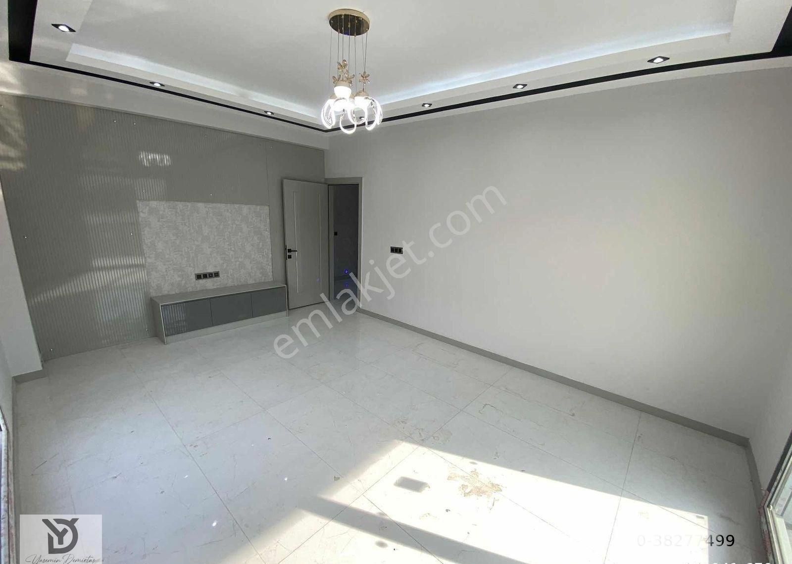 Naz Bayrak'ta Satılık Panjurlu Ultra Lüks 2+1 Daireler - Görsel 8